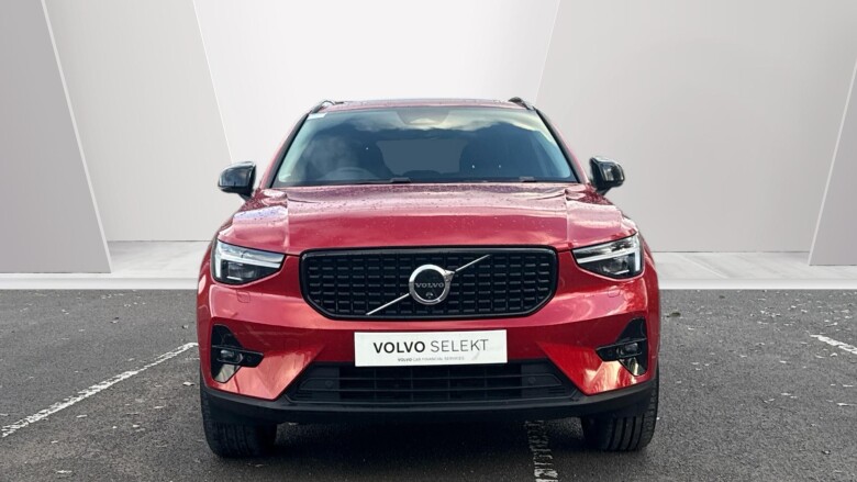 Volvo XC40 2.0 B4P Ultra Dark 5dr Auto Petrol Estate
